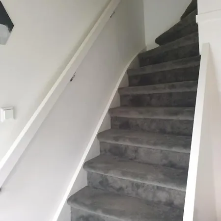 Heerlijk Huis Met Grote Tuin, Vlakbij Bos En Heide *