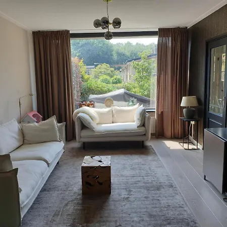 Heerlijk Huis Met Grote Tuin, Vlakbij Bos En Heide Holiday home Ede