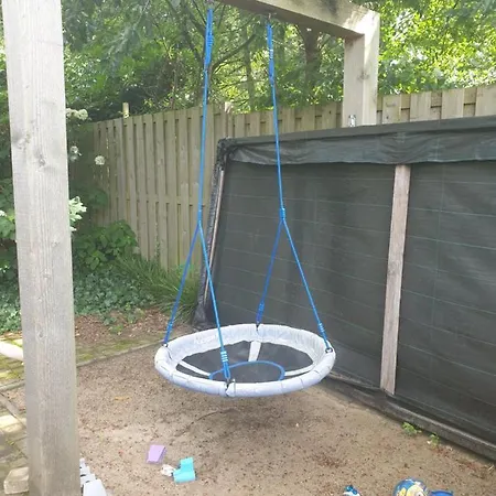 Heerlijk Huis Met Grote Tuin, Vlakbij Bos En Heide *